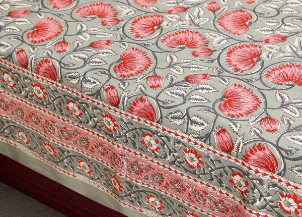 Grey_Cotton_Royal_Blossom_Empire_Double_Bedsheet_With_Pillow_Cover_108_X_108_Cm